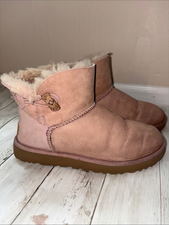 UGG Shoes - UGG Pink Suede Shearling Ankle Boots pre owned
